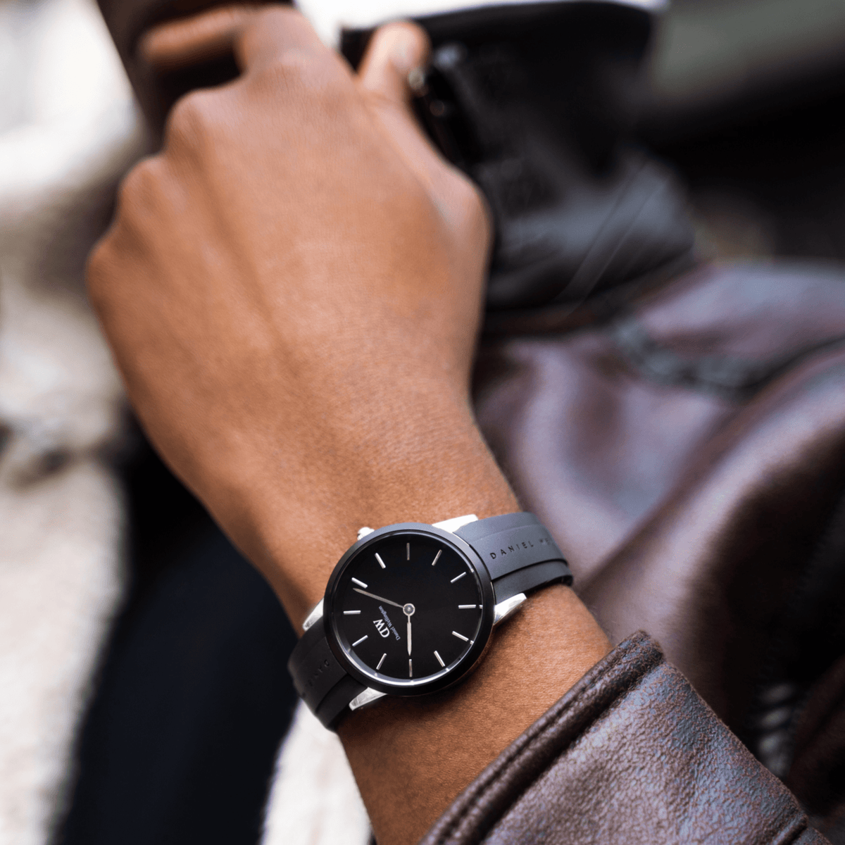 Daniel wellington watch iconic cheap